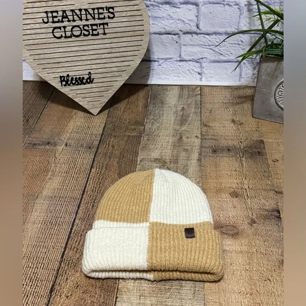 NWOT Lucky Brand Checkered Color Block Beanie beige
